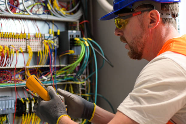Best Licensed Electrician  in Issaquah, WA